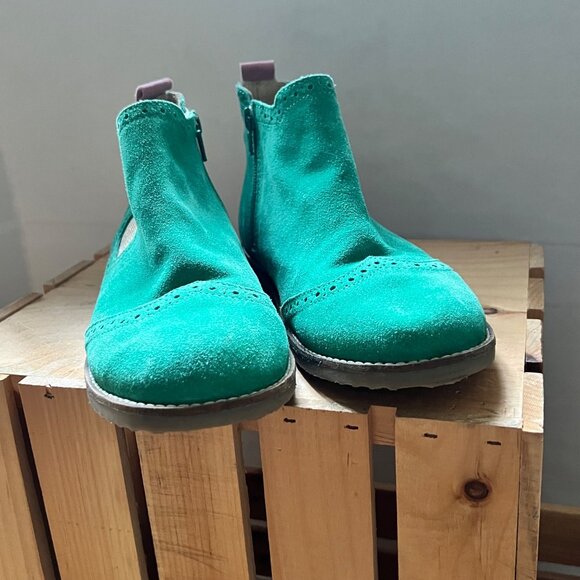 Boden Size 37 US 6 Emerald Green Suede Leather Side Zipper Chelsea Ankle Boots - Picture 8 of 13